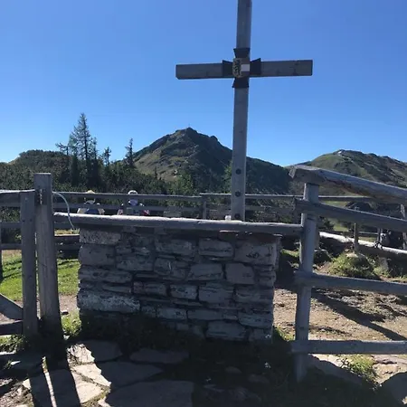 Appartement - Vollholz Im Zentrum Von *