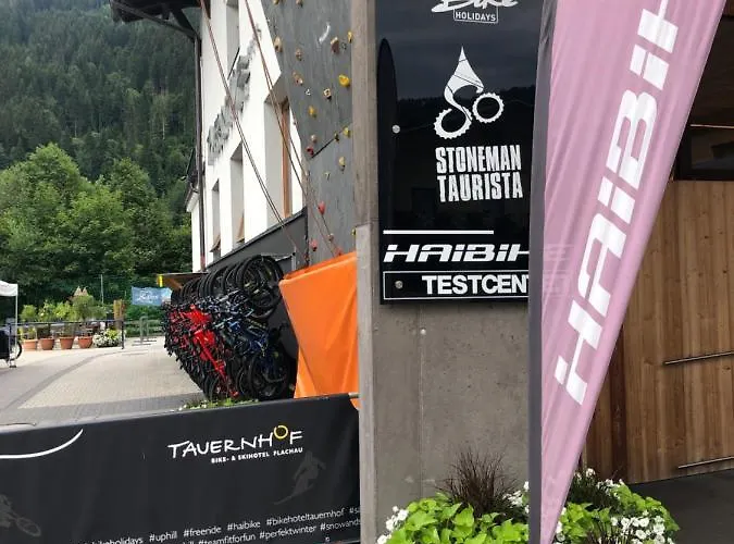 - Vollholz Im Zentrum Von Flachau